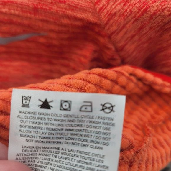 Nike Red Long Sleeve Women's Tee - Picture 10 of 11